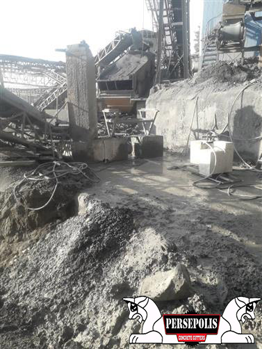 برش بتن پرسپولیس در معدن شرکت باما اصفهان